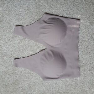 True Body V-Neck Bralette
TRUE & CO.